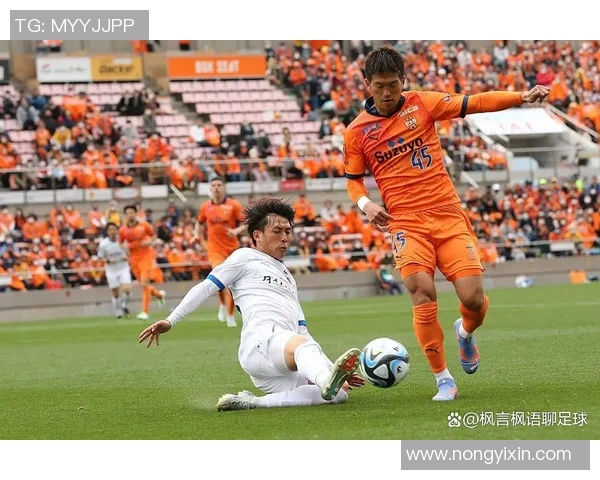 大分三神迎战柏太阳全力争胜展现球队实力与斗志