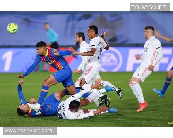 马德里队与巴塞罗那的巅峰对决谁将赢得西班牙足球的荣耀